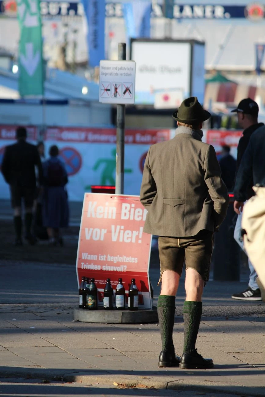 Oktoberfest scene representing the #Lederhosen hashtag