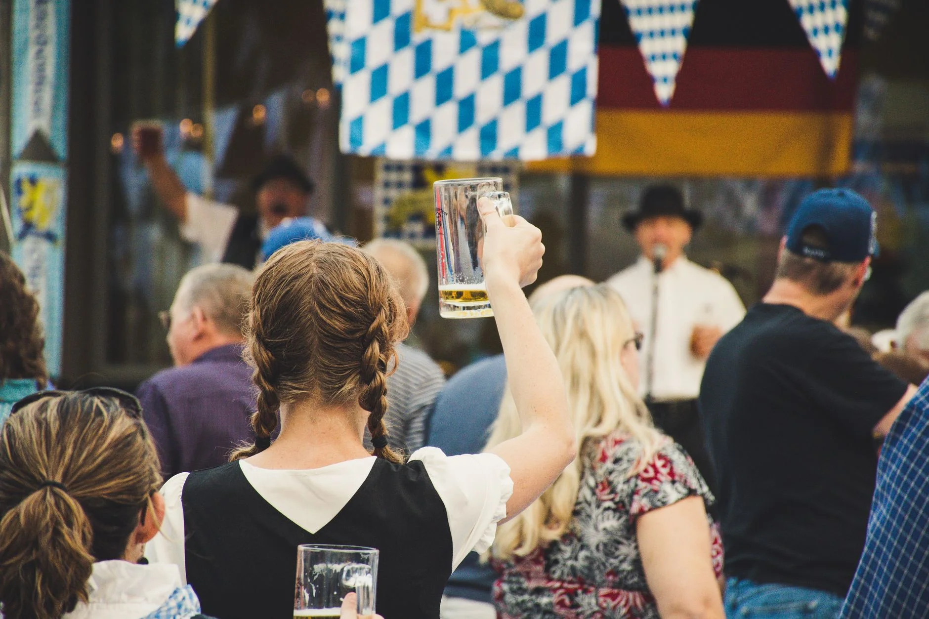 Oktoberfest scene representing the #Oktoberfest2026 hashtag